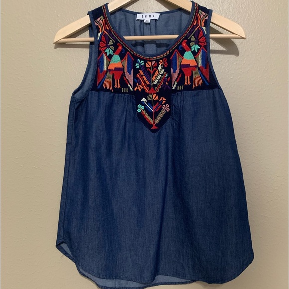 THML Tops - THML Multi-Color Embroidered Sleeveless Chambray‎ Denim Top Sz XS